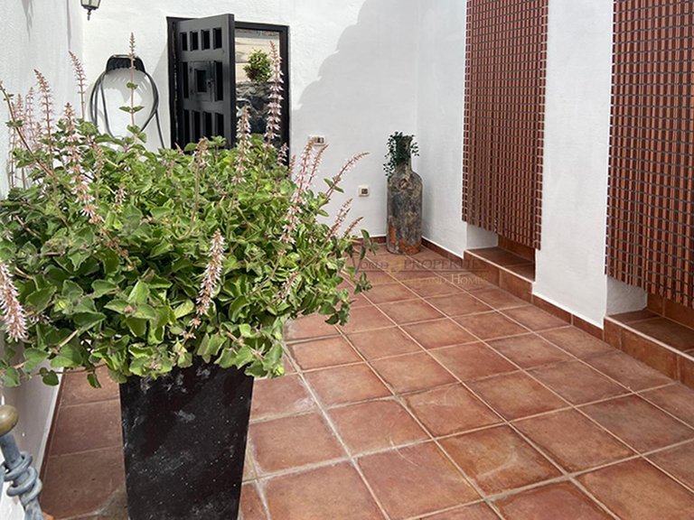 Villa for Sale in Aripe, Tenerife, España 11