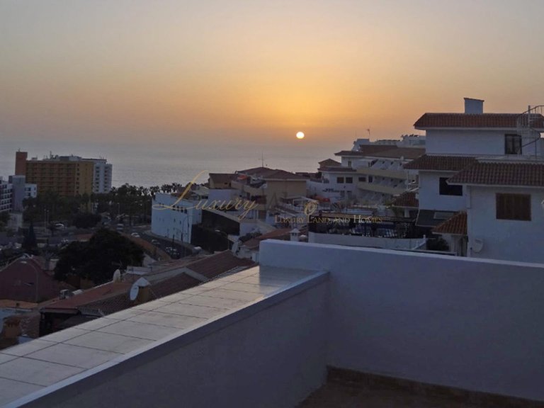 Penthouse for Sale in Costa Adeje, Tenerife, España 4