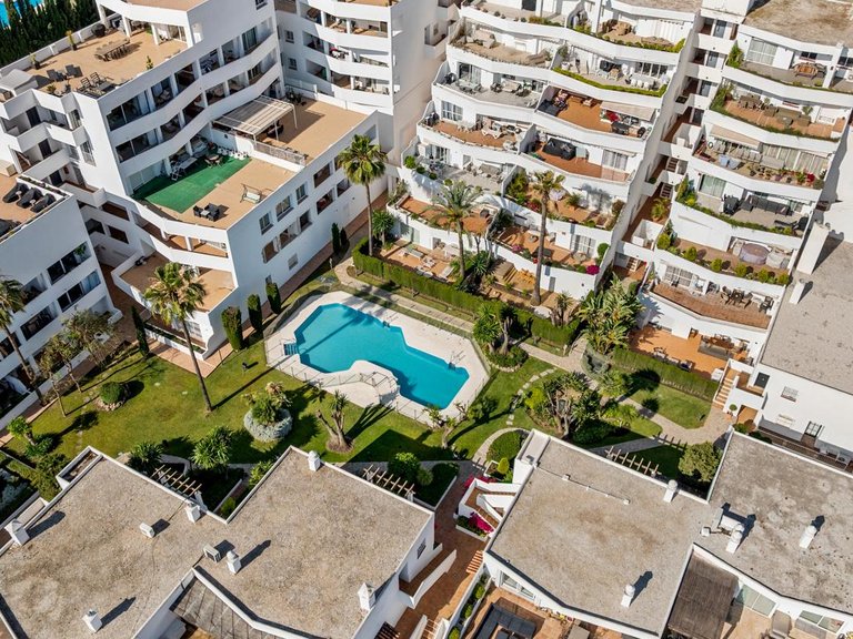 Apartment for Sale in Marbella, Malaga 26