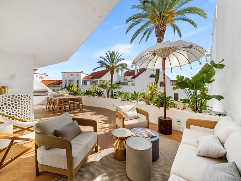 Apartment for Sale in Marbella, Malaga 21