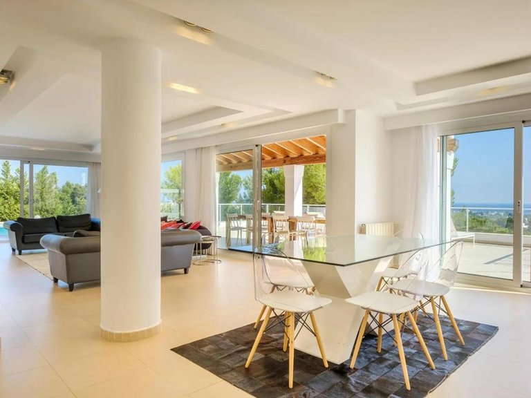 Villa for Rent in Sa Carroca, Balearic Islands 12