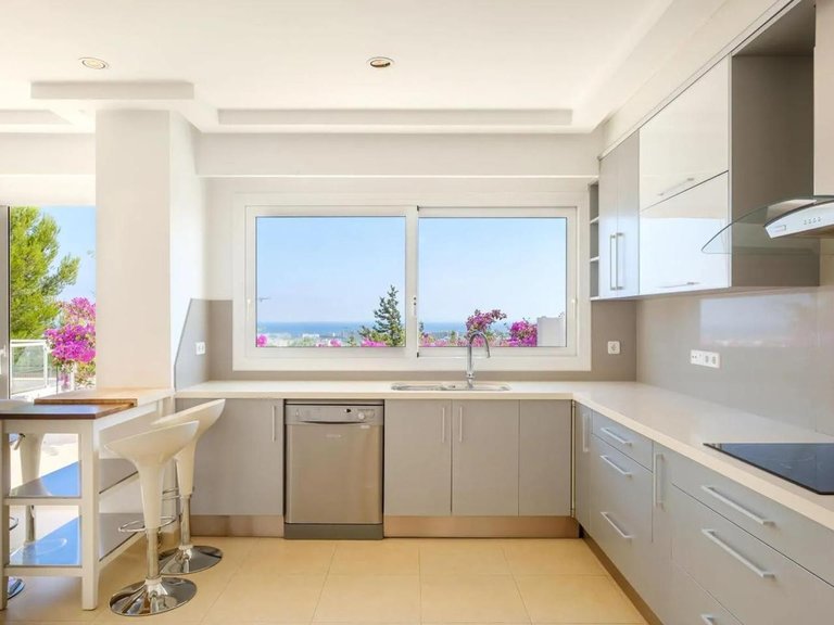 Villa for Rent in Sa Carroca, Balearic Islands 17