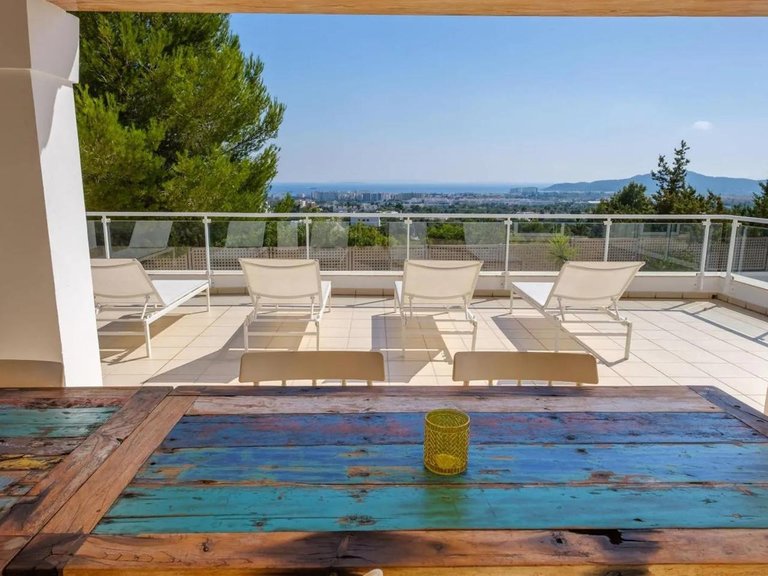 Villa for Rent in Sa Carroca, Balearic Islands 6