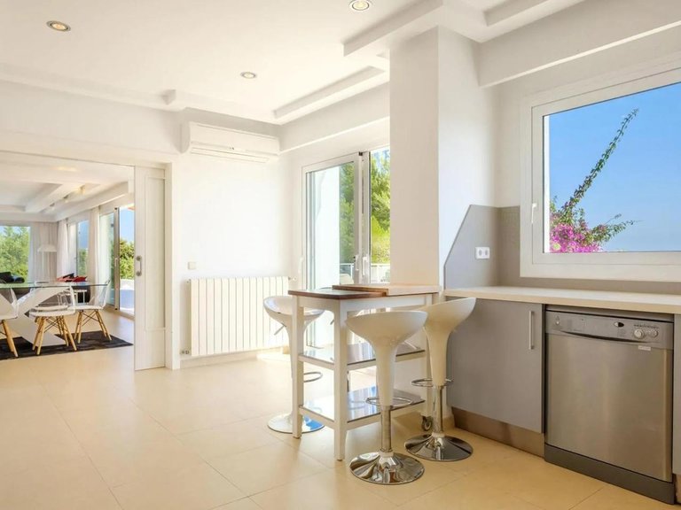 Villa for Rent in Sa Carroca, Balearic Islands 16