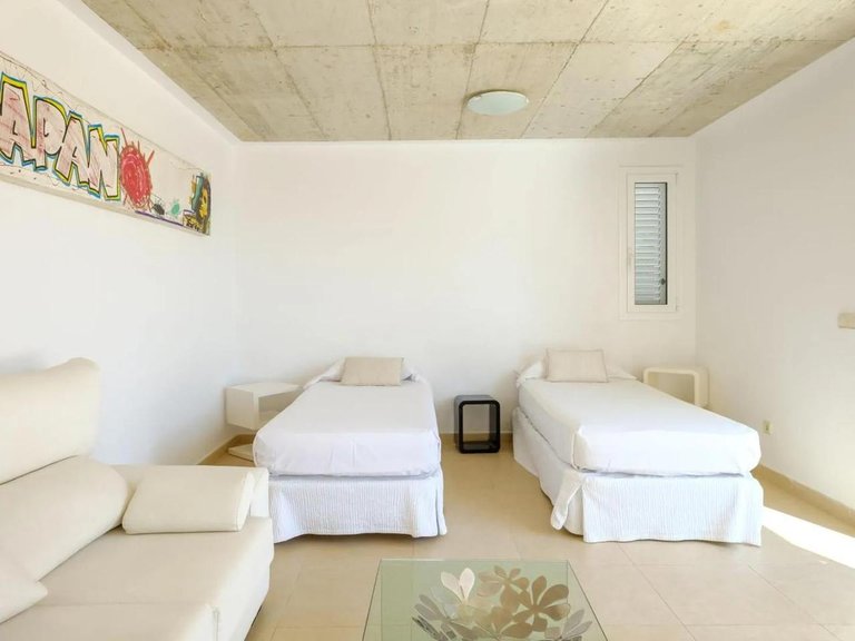 Villa for Rent in Sa Carroca, Balearic Islands 27