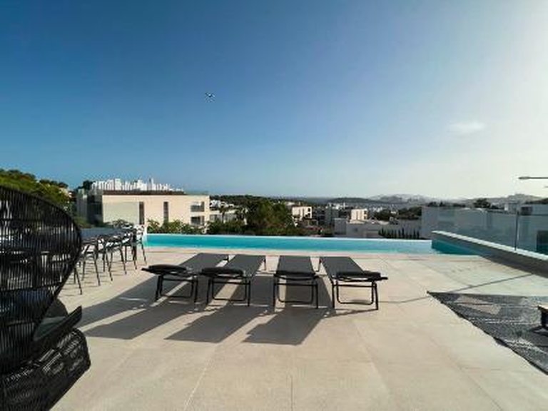 Villa for Rent in Puig Den Vinyets, Balearic Islands 2