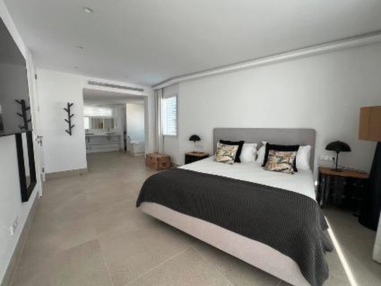 Villa for Rent in Puig Den Vinyets, Balearic Islands 9