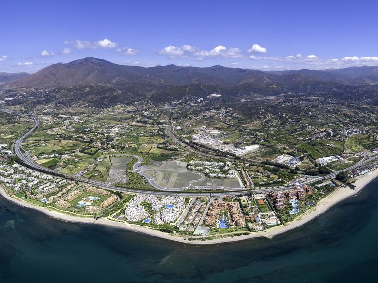 Penthouse for Sale in Estepona, Malaga 19