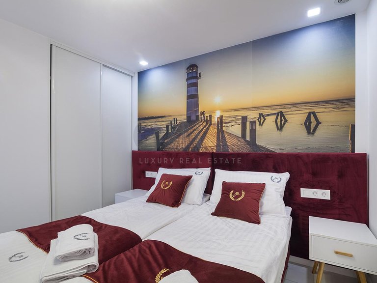 Apartment for Sale in Playa De Las Americas, Tenerife, España 16