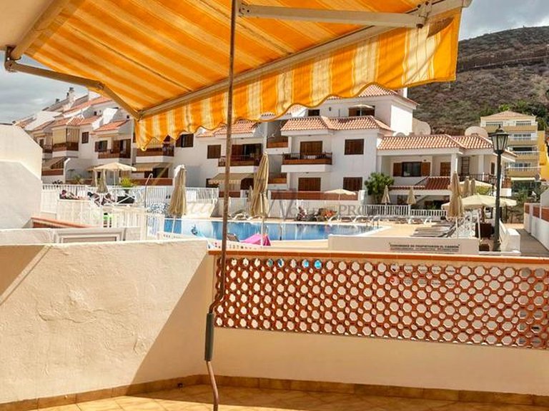 Apartment for Sale in Los Cristianos, Tenerife, España 12