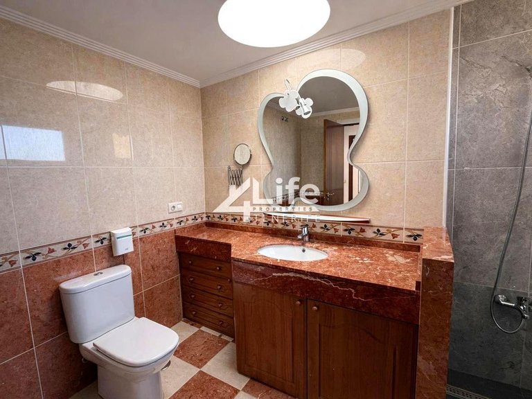 Villa for Sale in Granadilla De Abona, Tenerife 17