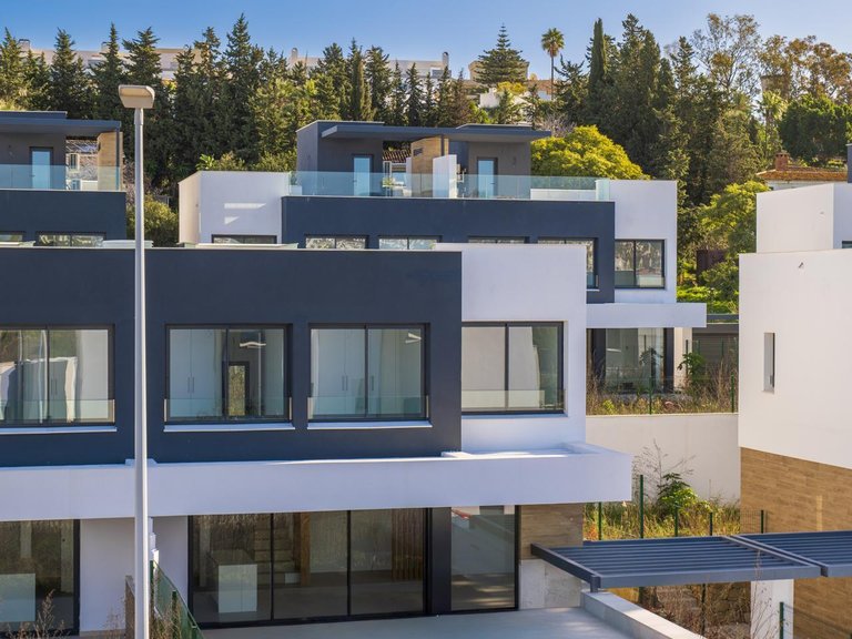 Villa for Sale in Estepona, Malaga 50