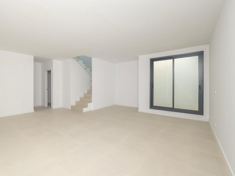 Villa for Sale in Estepona, Malaga 30