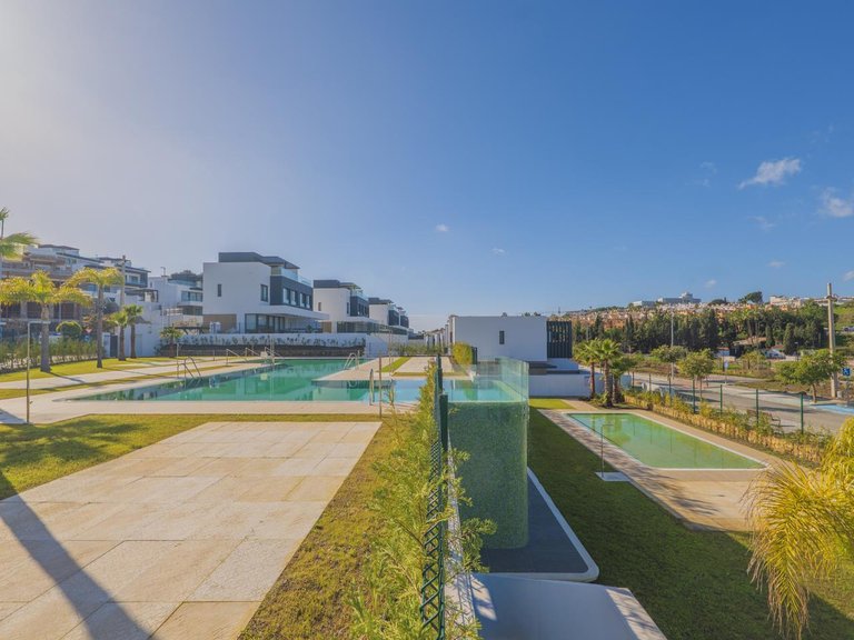 Villa for Sale in Estepona, Malaga 40