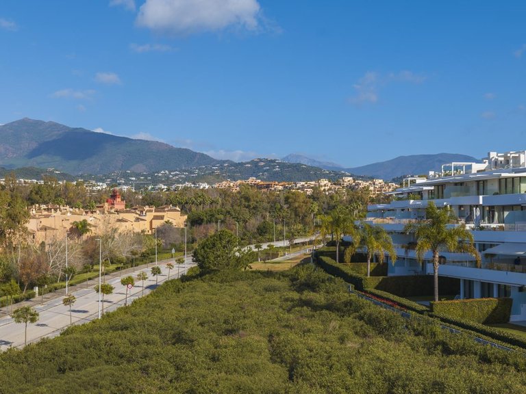 Villa for Sale in Estepona, Malaga 46
