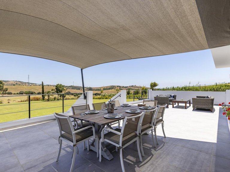 Villa for Sale in Buenas Noches, Malaga 28