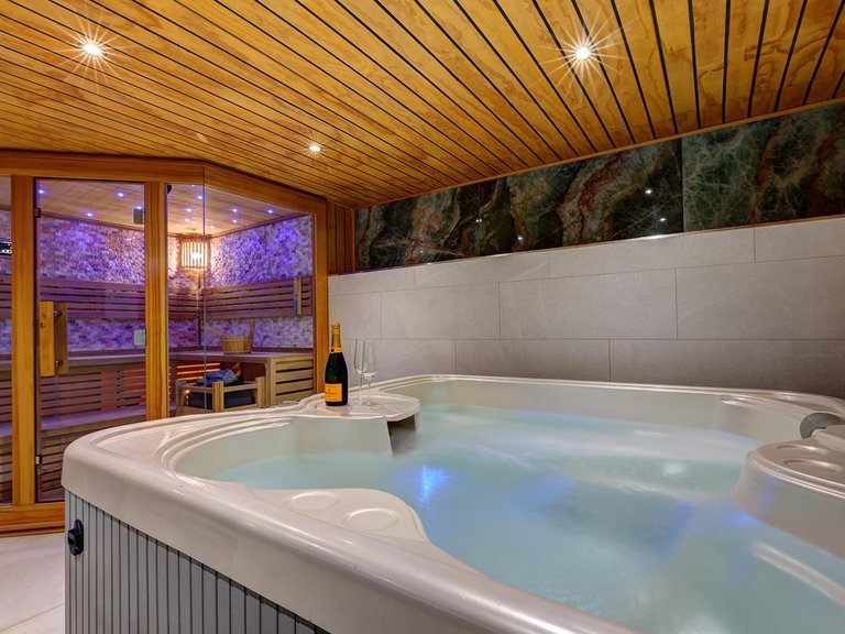 Villa for Sale in Buenas Noches, Malaga 31