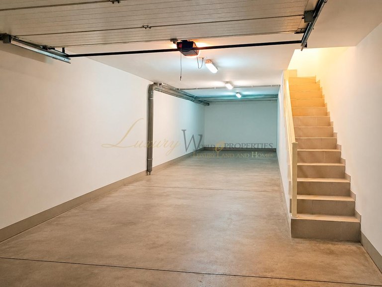 Town House for Sale in Chayofa, Tenerife, España 18