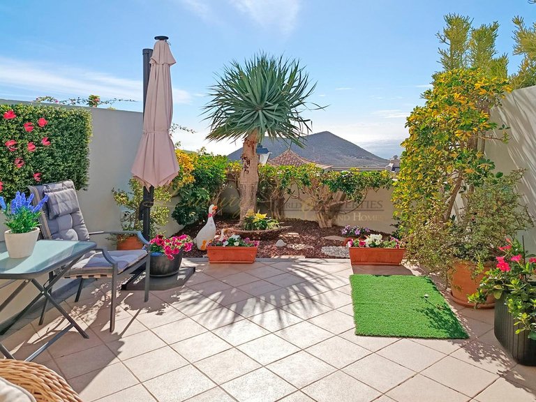 Town House for Sale in Chayofa, Tenerife, España 2