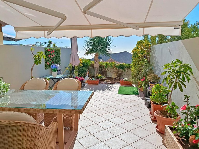 Town House for Sale in Chayofa, Tenerife, España 1
