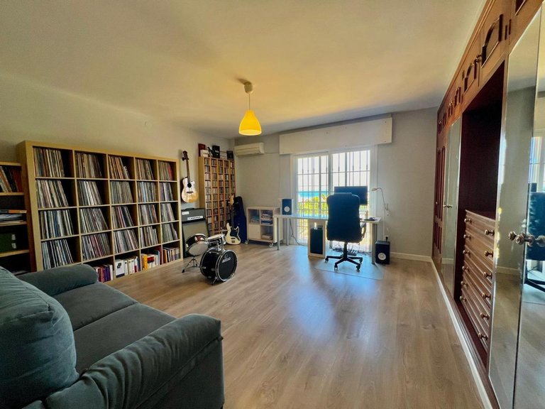 Villa for Sale in Estepona, Malaga 25