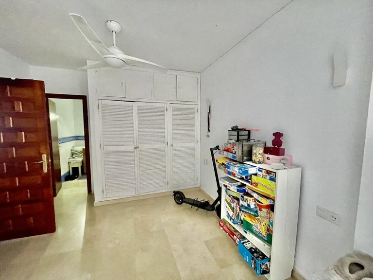 Country House for Sale in San Roque, Cadiz 10