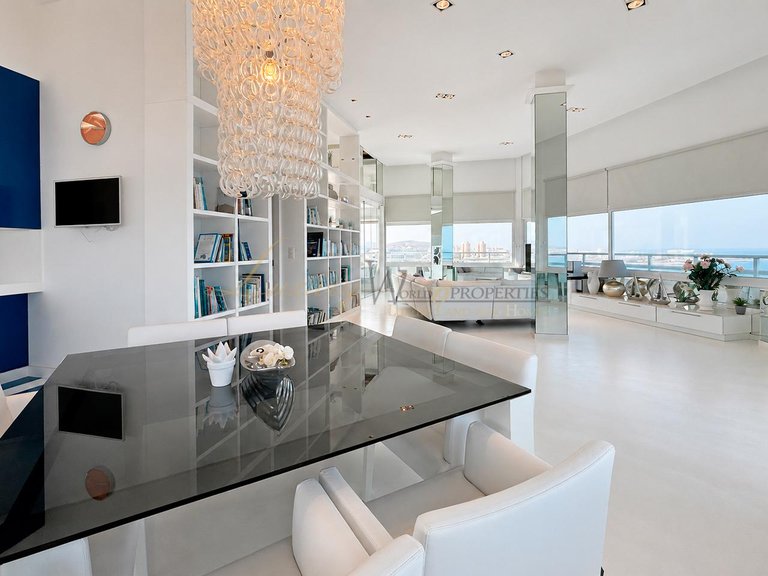 Penthouse for Sale in Costa Adeje, Tenerife, España 20