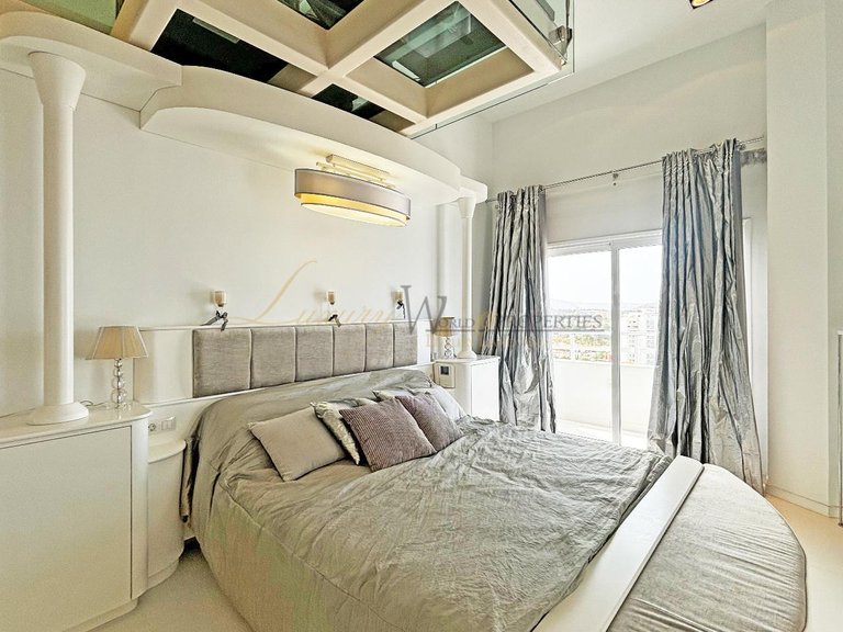 Penthouse for Sale in Costa Adeje, Tenerife, España 28