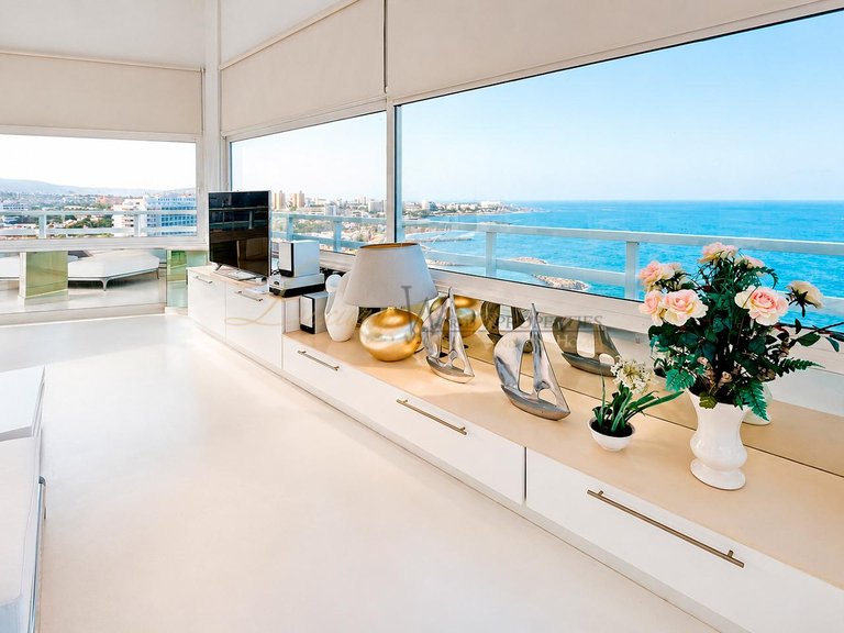 Penthouse for Sale in Costa Adeje, Tenerife, España 5