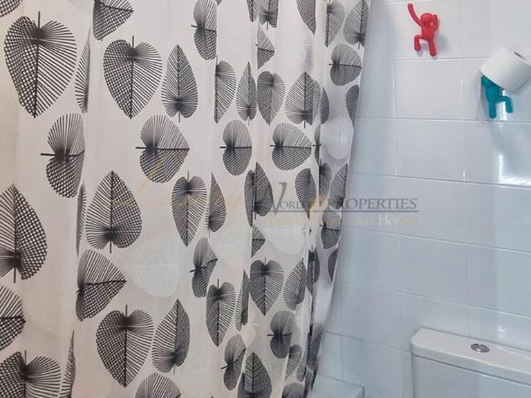 Apartment for Sale in Costa Del Silencio, Tenerife, España 12