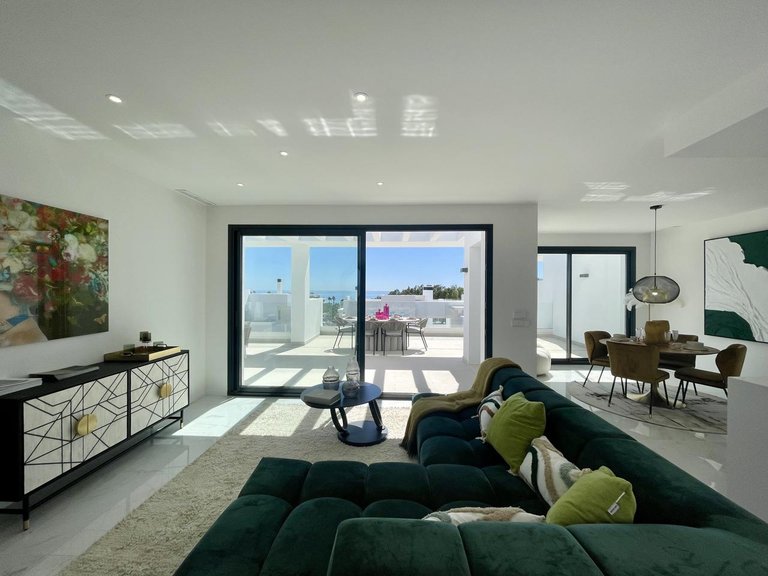 Penthouse for Sale in Estepona, Malaga 1
