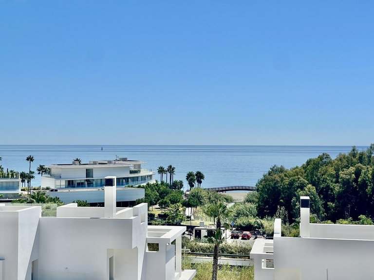 Penthouse for Sale in Estepona, Malaga 31