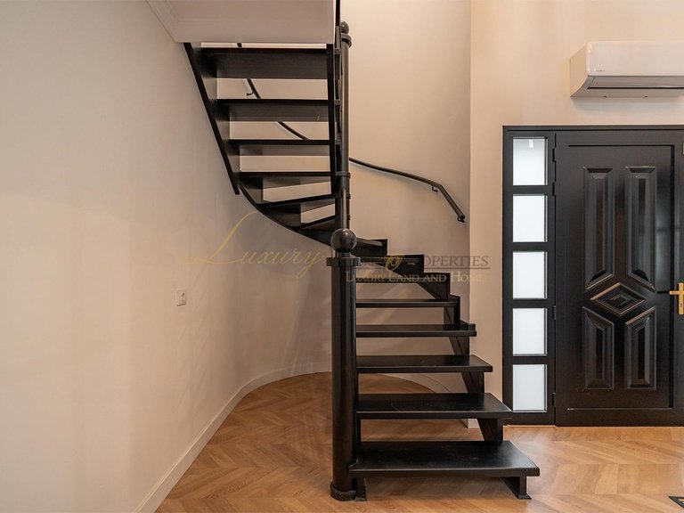 Villa for Sale in Chayofa, Tenerife, España 33