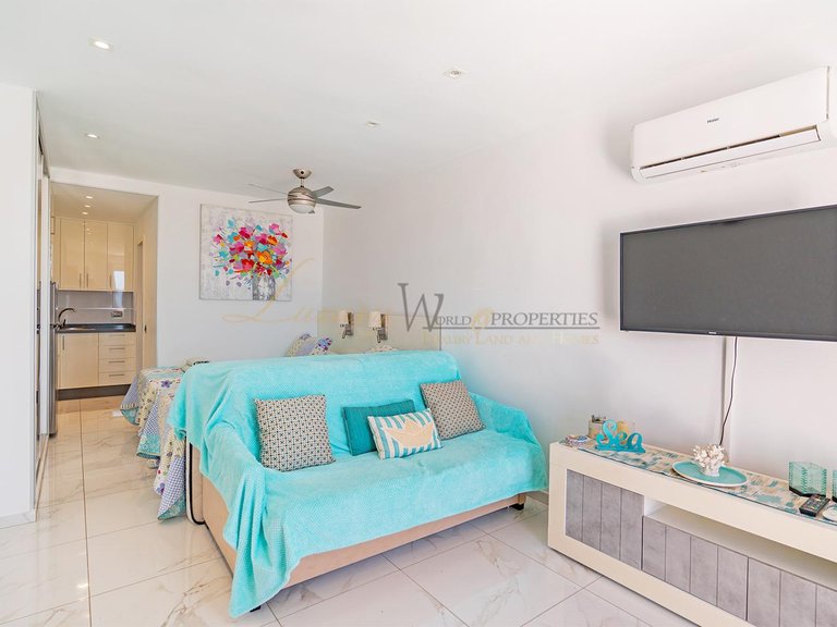 Apartment for Sale in Costa Adeje, Tenerife, España 6