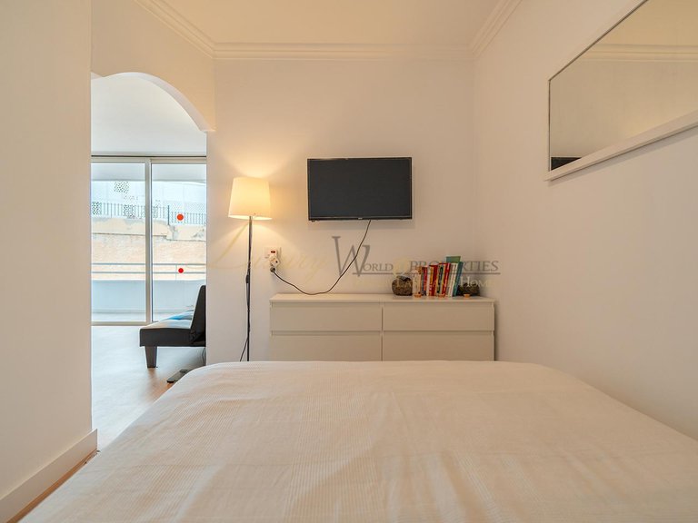Apartment for Sale in Golf Del Sur, Tenerife, España 9