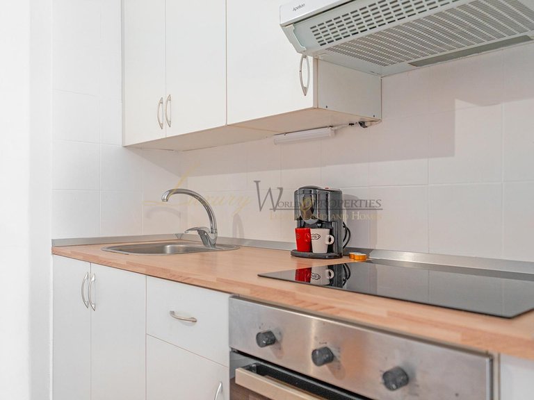 Apartment for Sale in Golf Del Sur, Tenerife, España 17