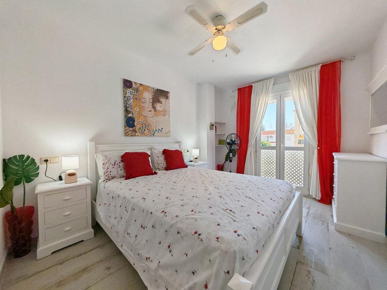 Apartment for Sale in San Luis De Sabinillas, Malaga 11