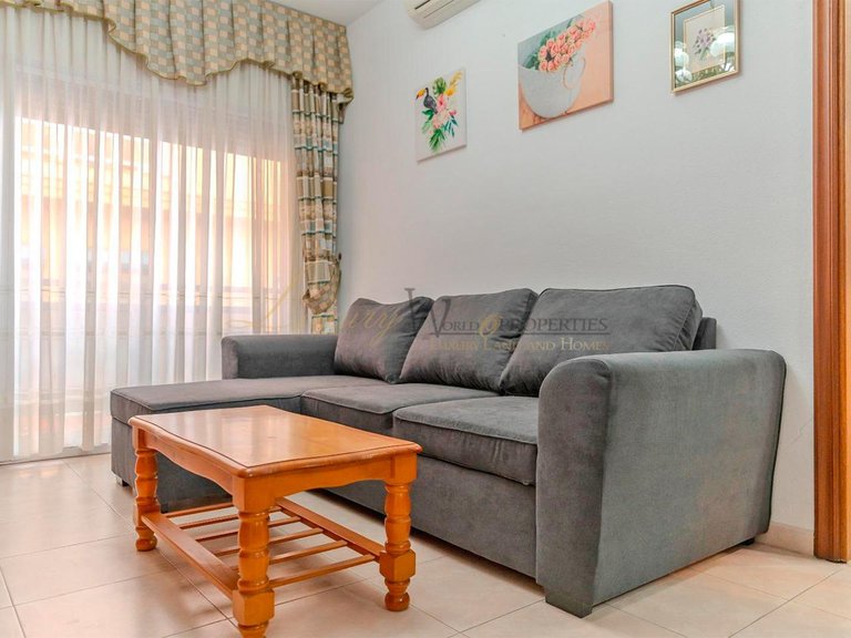 Apartment for Sale in Las Galletas, Tenerife, España 5