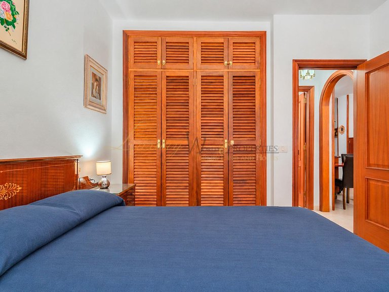 Apartment for Sale in Las Galletas, Tenerife, España 12