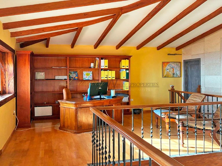 Villa for Sale in Arona, Tenerife, España 10