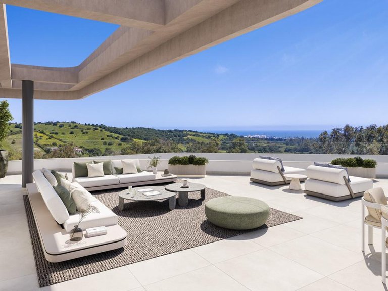 Penthouse for Sale in Estepona, Malaga 2