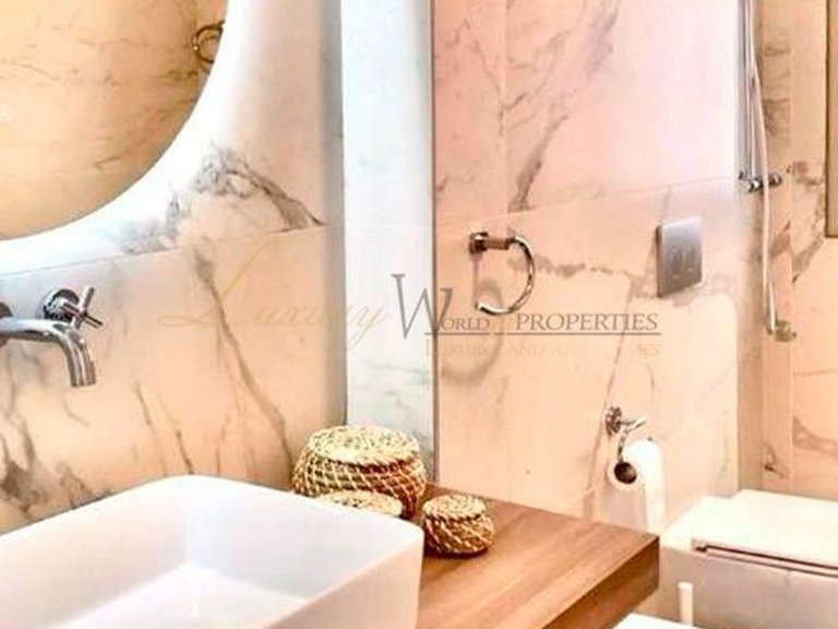 Villa for Sale in Amarilla Golf, Tenerife, España 32