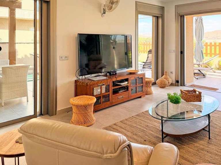 Villa for Sale in Amarilla Golf, Tenerife, España 17