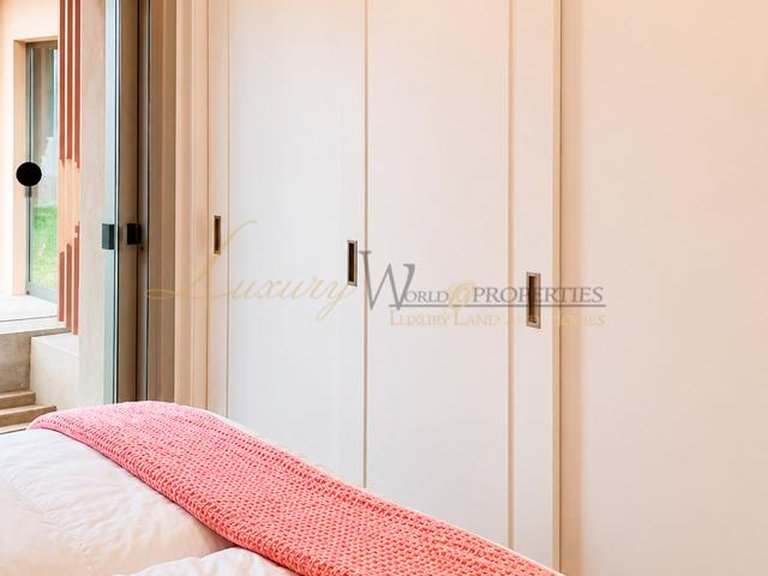 Villa for Sale in Amarilla Golf, Tenerife, España 27
