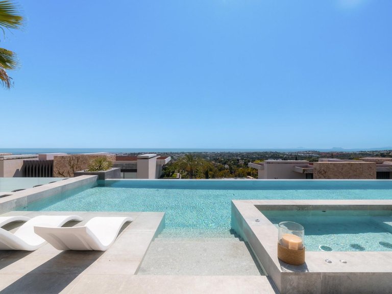 Villa for Sale in Benahavís, Malaga 46