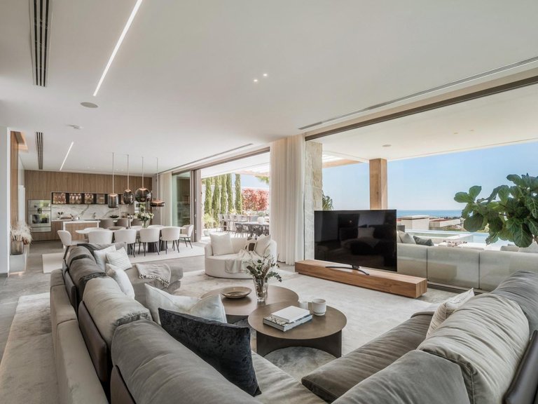 Villa for Sale in Benahavís, Malaga 23