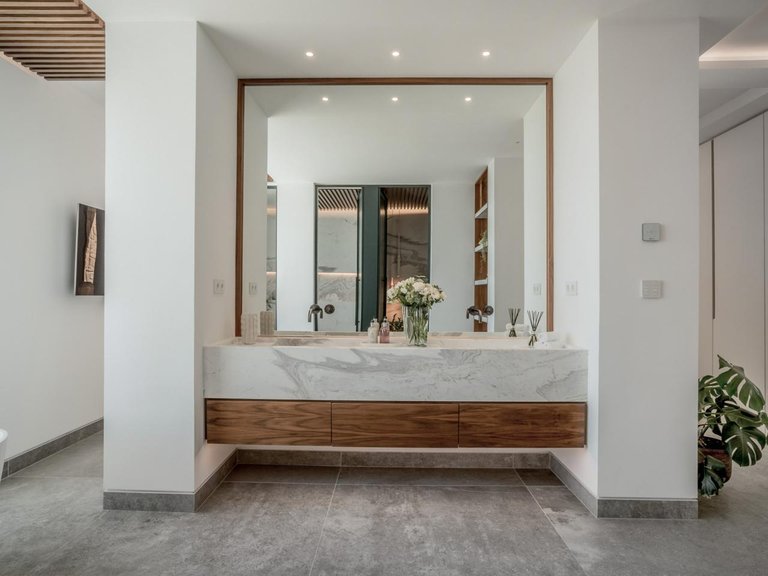 Villa for Sale in Benahavís, Malaga 24