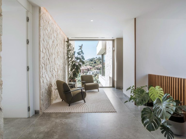 Villa for Sale in Benahavís, Malaga 36