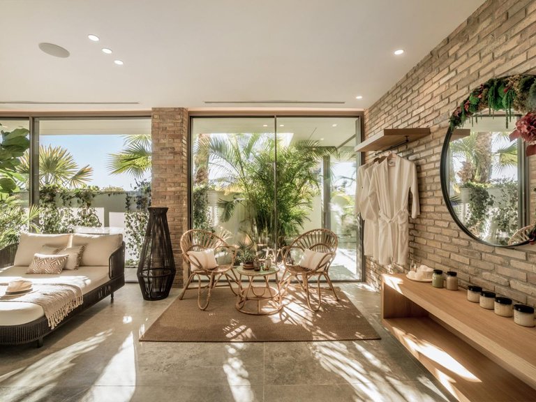 Villa for Sale in Benahavís, Malaga 12