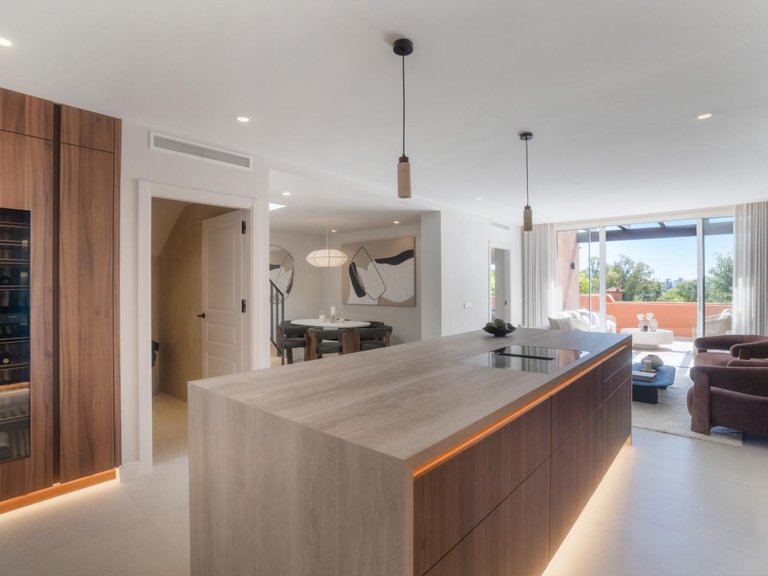 Penthouse for Sale in Marbella, Malaga 22